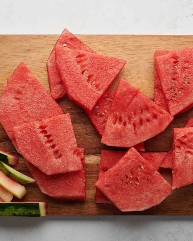 Acabo de descubrir mi nueva actividad favorita con la sandía.