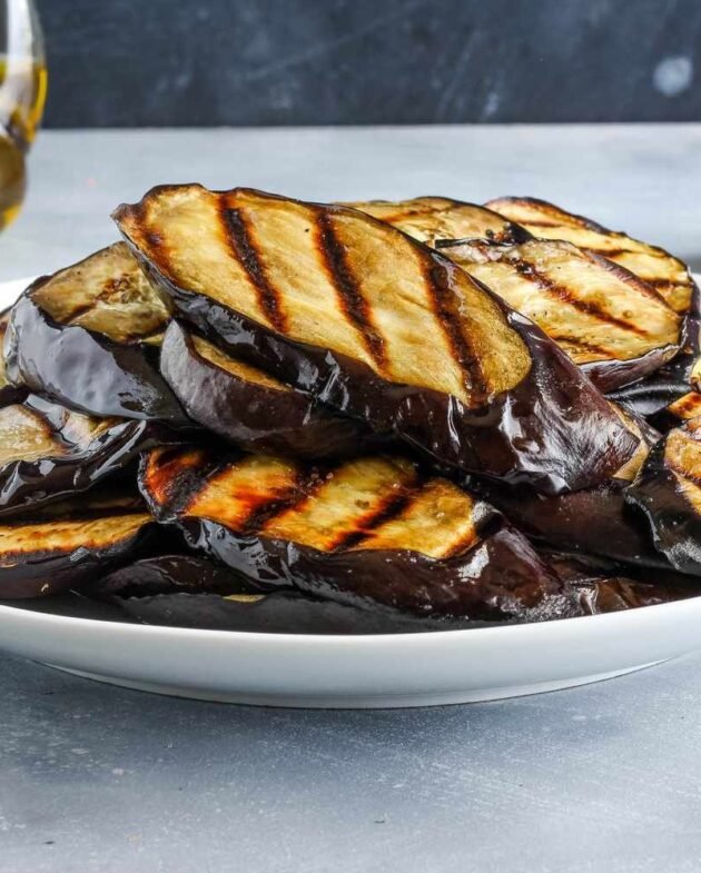 Berinjela Grelhada Fácil: Uma Delícia de Verão